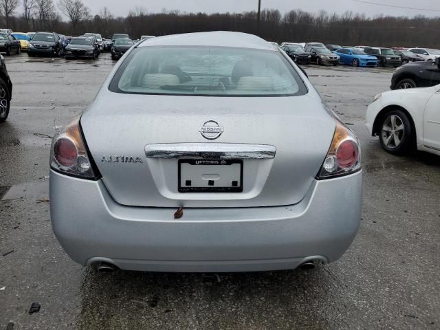 2010 Nissan Altima Base