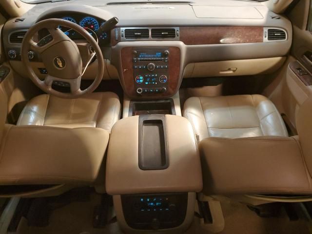 2011 Chevrolet Suburban K1500 LT