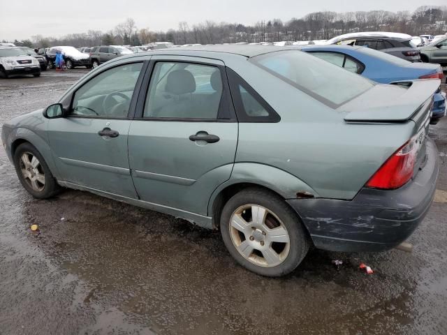 2005 Ford Focus ZX4