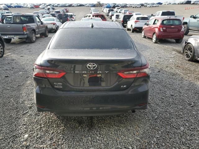 2022 Toyota Camry LE