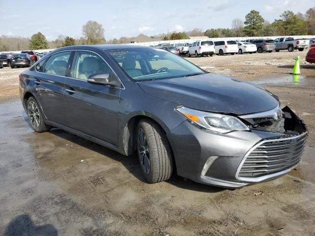 2018 Toyota Avalon XLE