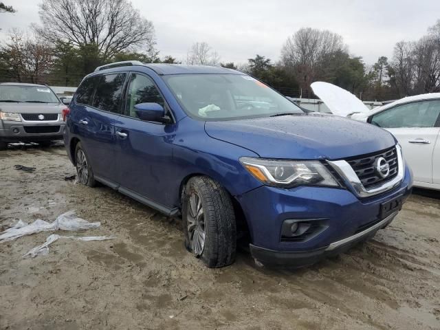 2020 Nissan Pathfinder SV