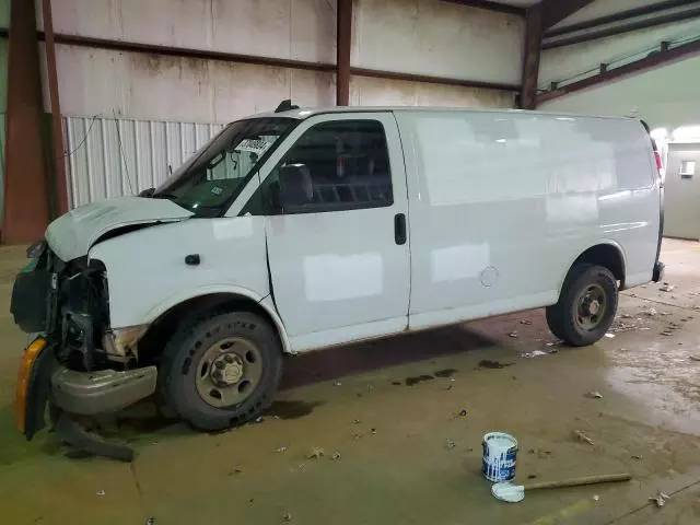 2019 Chevrolet Express G2500