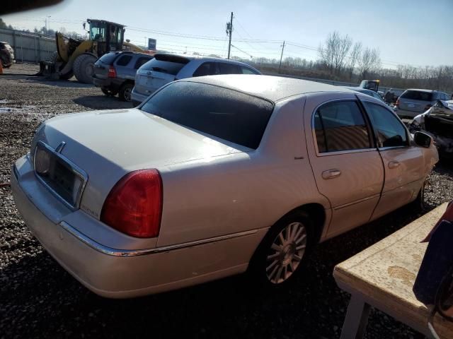 2004 Lincoln Town Car Ultimate