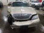 2005 Lincoln Town Car Signature