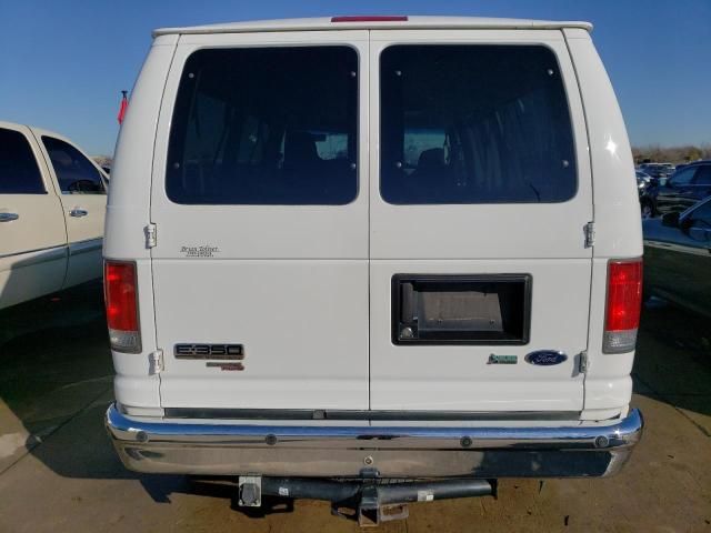 2011 Ford Econoline E350 Super Duty Wagon