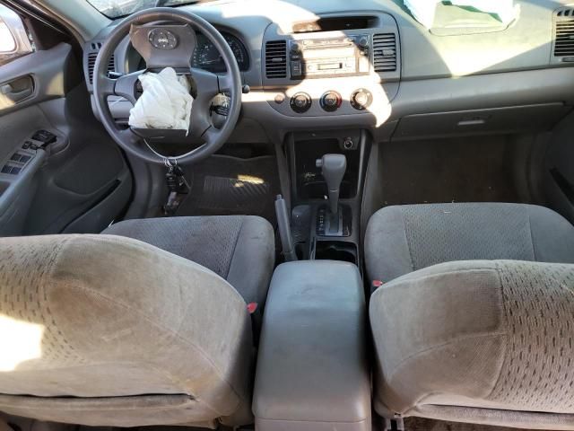 2002 Toyota Camry LE