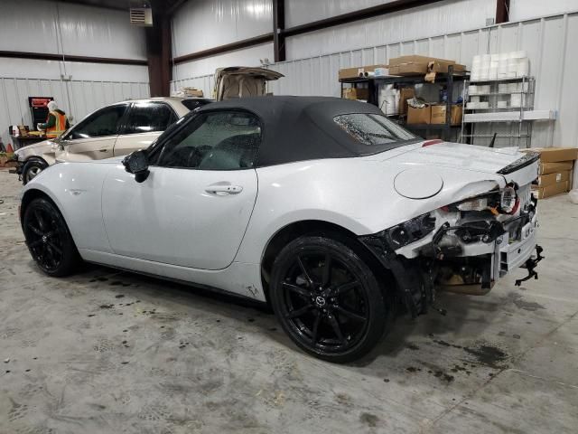 2019 Mazda MX-5 Miata Club