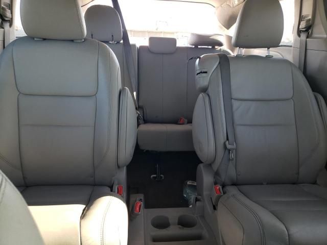 2018 Toyota Sienna XLE