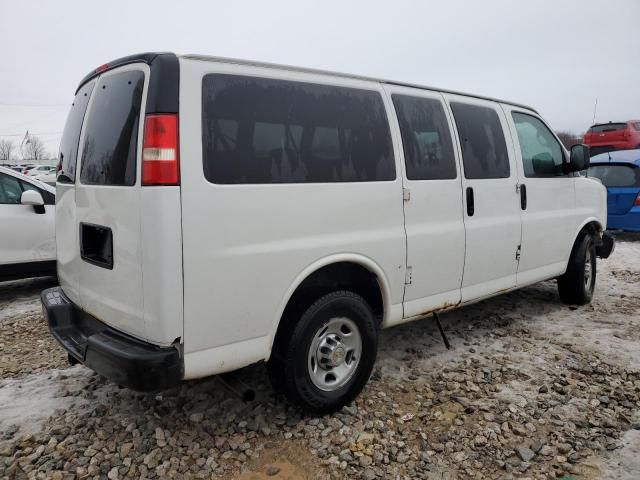 2013 Chevrolet Express G2500 LS