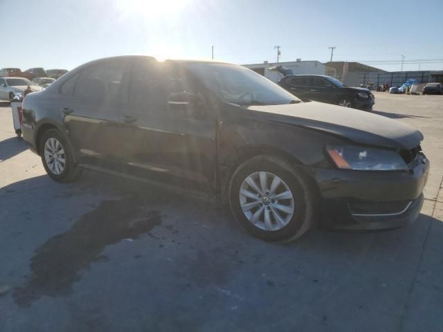 2014 Volkswagen Passat S