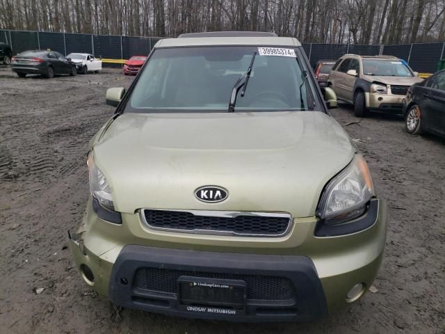 2010 KIA Soul +