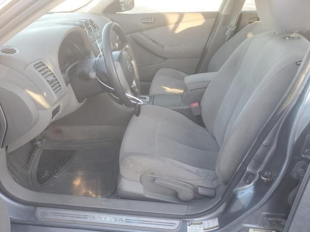 2010 Nissan Altima Base