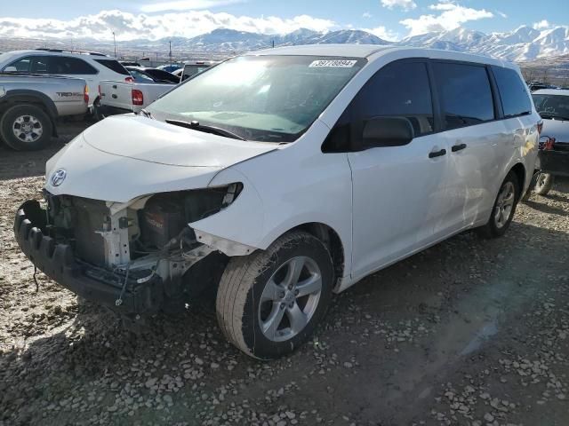 2017 Toyota Sienna