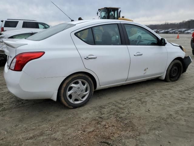 2013 Nissan Versa S