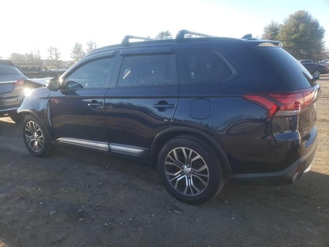 2016 Mitsubishi Outlander SE