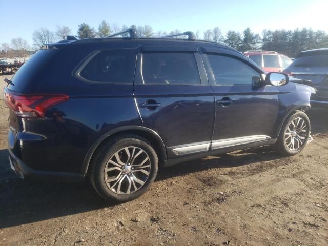 2016 Mitsubishi Outlander SE