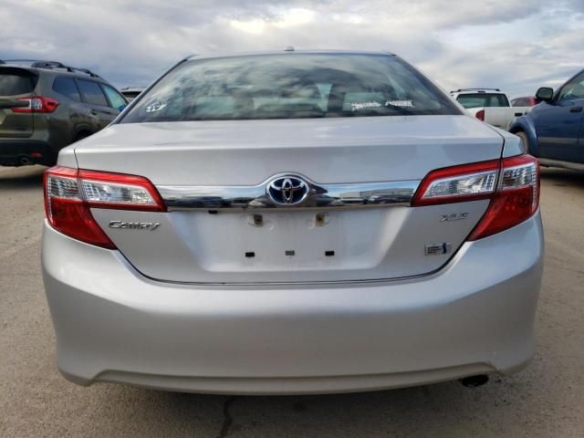 2014 Toyota Camry Hybrid