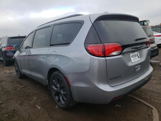 2020 Chrysler Pacifica Touring L Plus