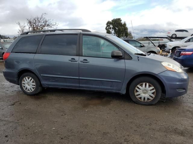 2007 Toyota Sienna CE