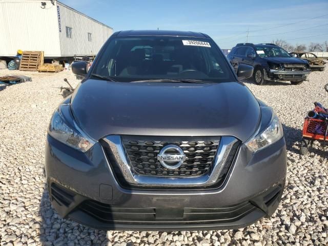 2020 Nissan Kicks S