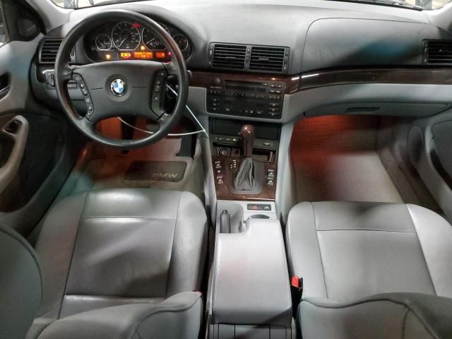 2003 BMW 330 XI