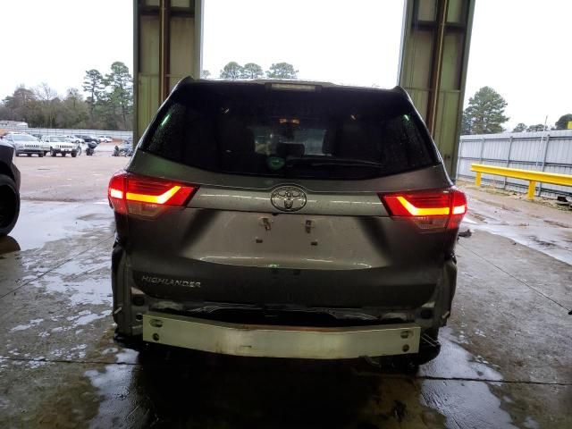 2018 Toyota Highlander LE