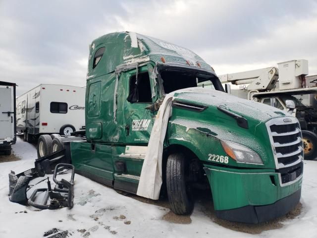 2022 Freightliner Cascadia 126