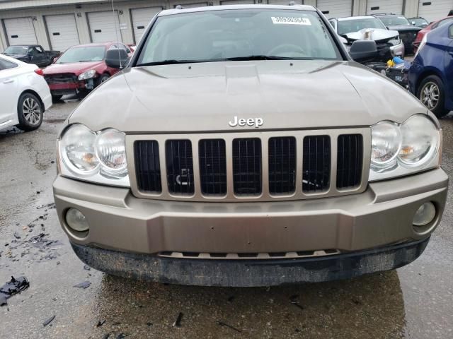 2005 Jeep Grand Cherokee Laredo