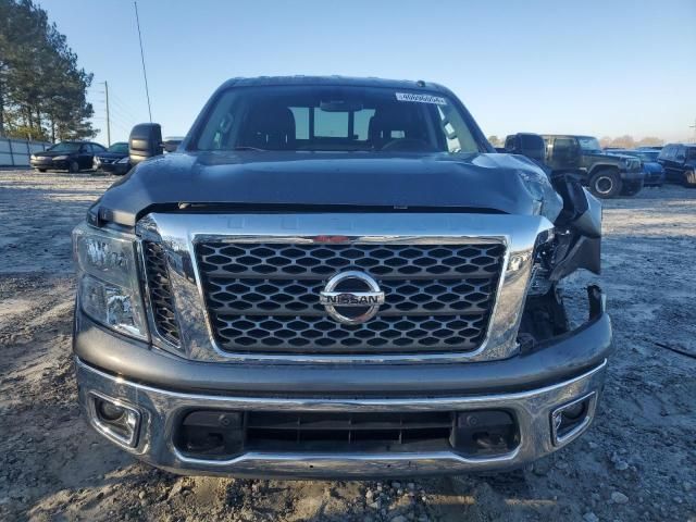 2017 Nissan Titan SV