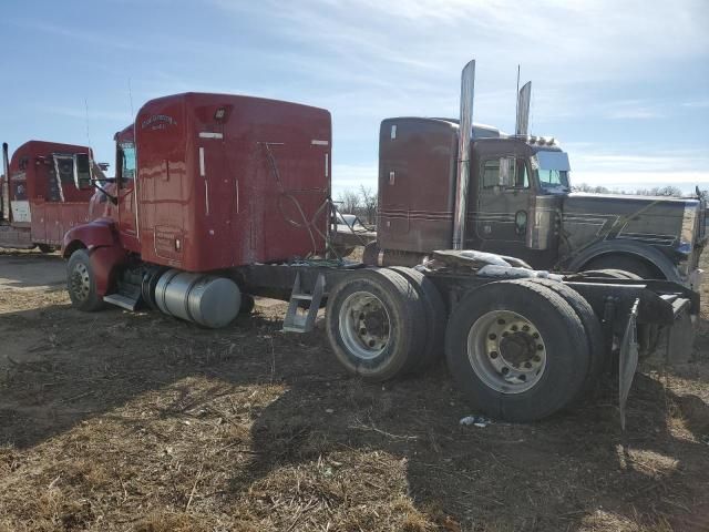 2013 Kenworth Construction T660