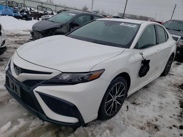 2021 Toyota Camry SE