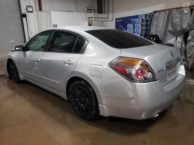 2010 Nissan Altima Base