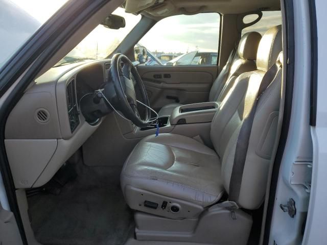 2004 Chevrolet Suburban C1500