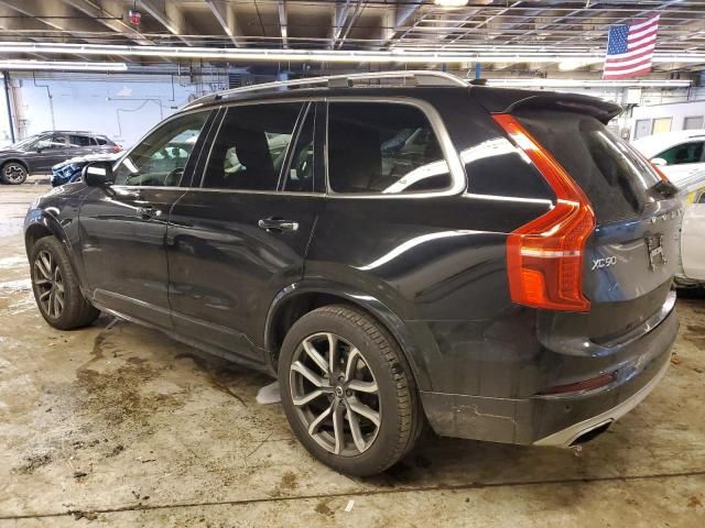 2019 Volvo XC90 T6 Momentum