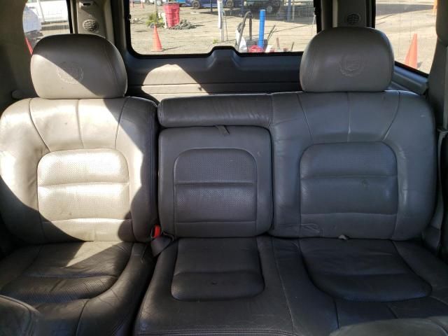 2002 Cadillac Escalade Luxury