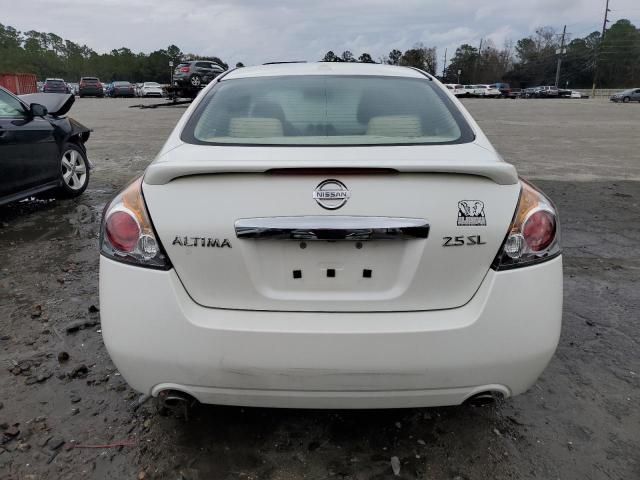 2010 Nissan Altima Base