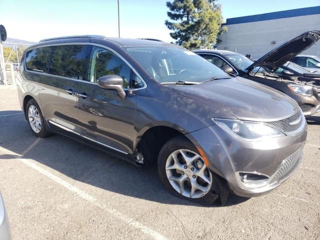 2017 Chrysler Pacifica Touring L Plus