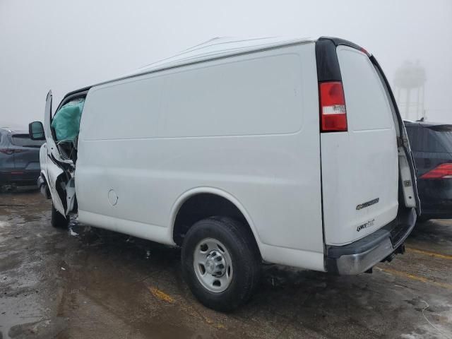 2017 Chevrolet Express G2500