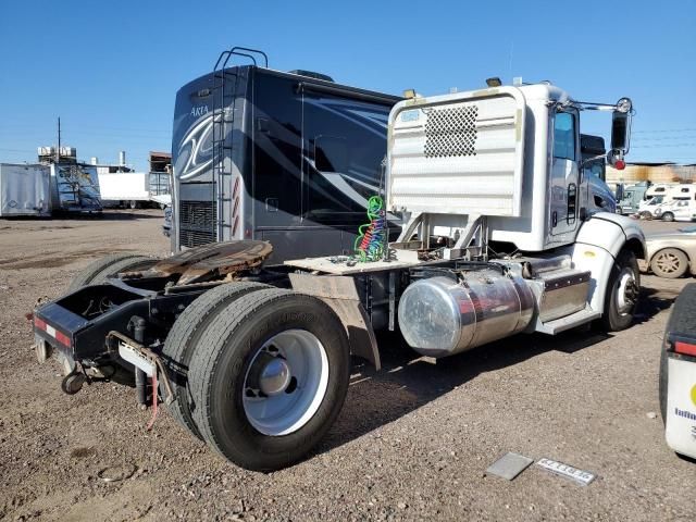 2014 Peterbilt 384