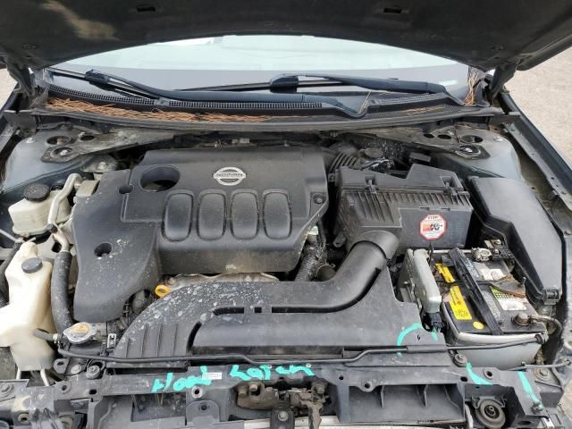 2011 Nissan Altima Base