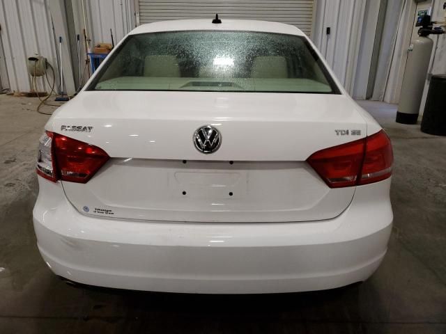 2013 Volkswagen Passat SE