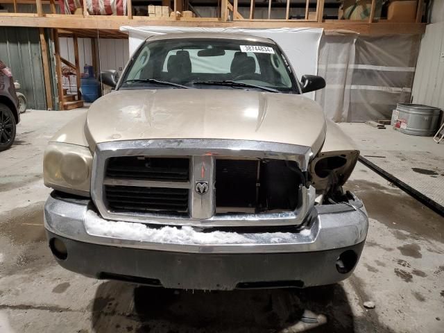 2005 Dodge Dakota SLT