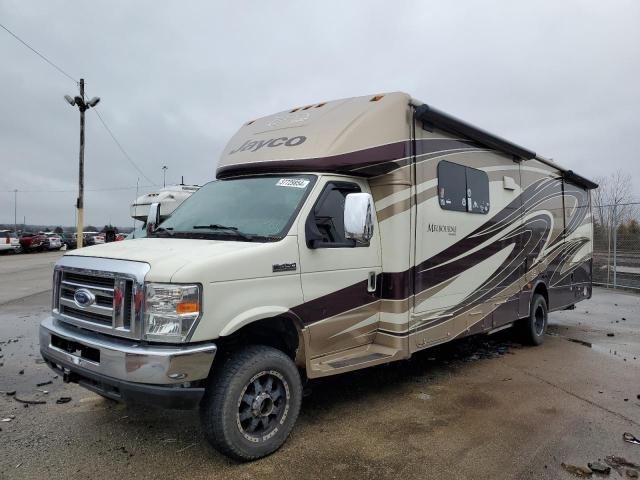 2015 Ford Econoline E450 Super Duty Cutaway Van