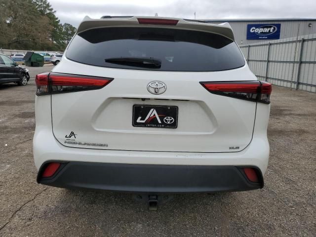 2021 Toyota Highlander XLE