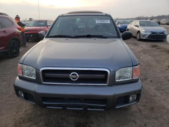 2004 Nissan Pathfinder LE