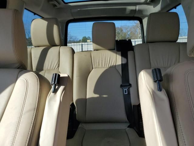 2015 Land Rover LR4 HSE Luxury