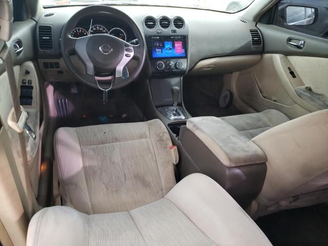 2010 Nissan Altima Base