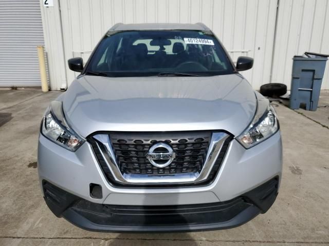 2019 Nissan Kicks S