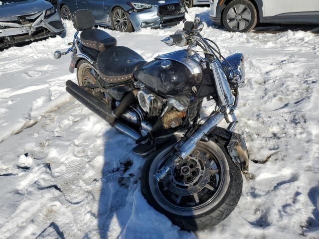 2004 Yamaha XVS1100 A